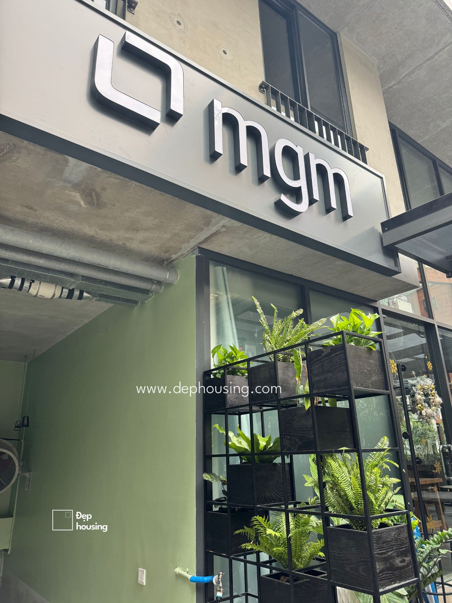 Trang trí cây xanh văn phòng Quận 3 HCM